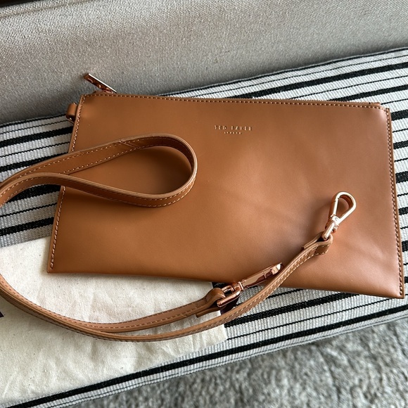 TED BAKER LONDON | Candiee Softgrain Leather Hobo Bag Camel Brown - Picture 2 of 10